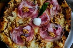 PIZZA-SPECK-E-NOCI